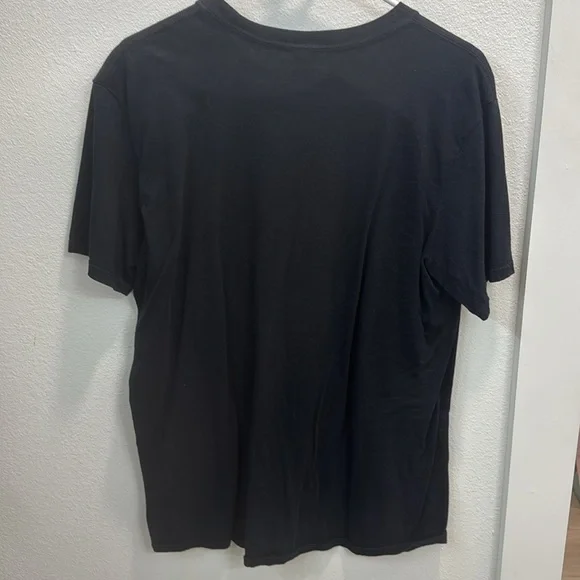 Drink up grinches Tshirt - Picture 4 of 4